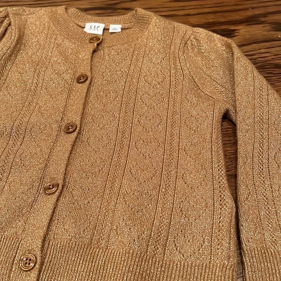 Gap Kids girl heart pointelle knit metallic gold cardigan - Picture 6 of 8